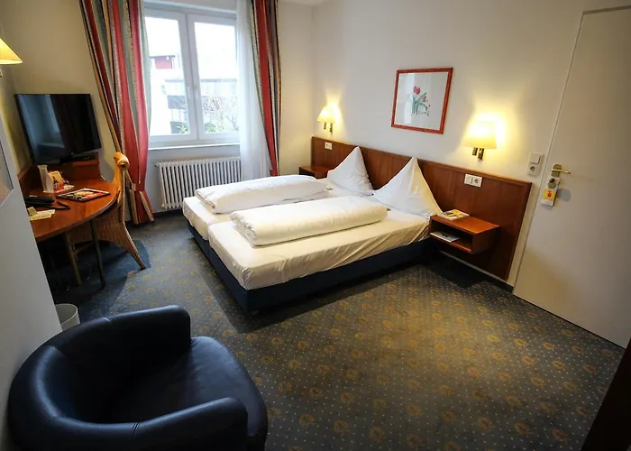 Hotel Ringhotel Zum Goldenen Ochsen 4*